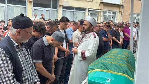 Kütahya'da Yangında Hayatını Kaybeden Öğrenci Defnedildi