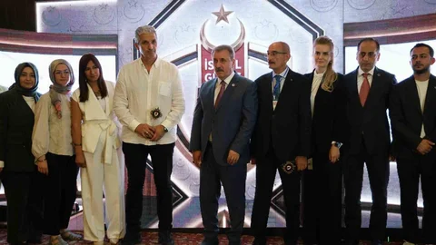 Sivas’ta İsmail Güneş Ödülleri Sahiplerini Buldu