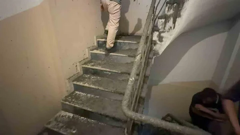 Arnavutköy'de İnşaatta Duvar Patladı
