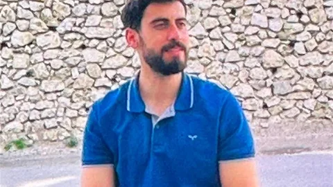Şemdinli'de Genç Ölü Bulundu