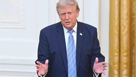 Trump'tan Kanada'ya Gümrük Vergisi Tehdidi
