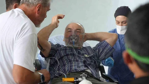 Antalya'da İnşaatta Baygınlık Geçiren İşçiler
