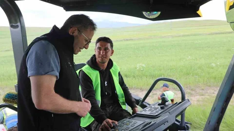 Kars'ta Yol Çalışmaları İncelendi