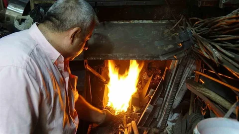 Kilis'te Demirci Ustasının Zorlu Mücadelesi