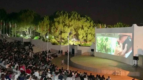 Denizli'de Nostaljik Sinema Keyfi
