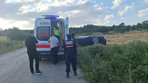Bilecik'te Kamyonet Devrildi: 1 Yaralı