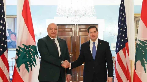 Lübnan Cumhurbaşkanı Aoun, Washington'da Görüştü