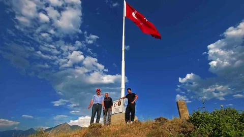 Erzurum'da Şehit Öğretmen Anısı