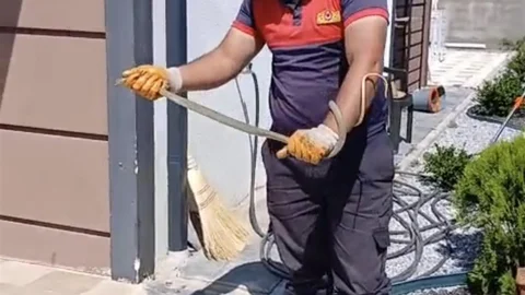 Yozgat'ta Yılan Yakalandı