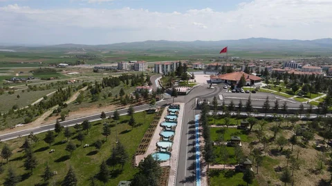 Kırşehir'de Millet Bahçesi Açıldı