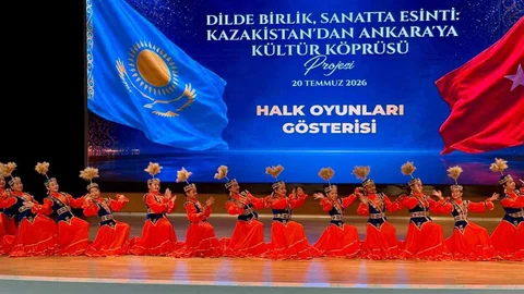 Türkiye-Kazakistan Dostluğu Halk Oyunları ile Kutlandı