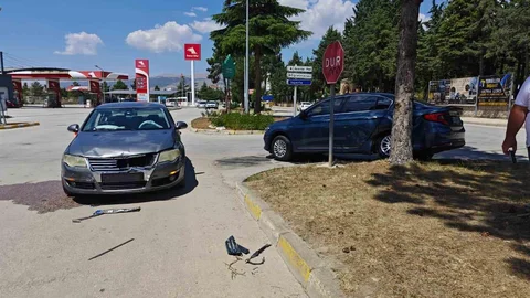 Isparta'da Trafik Kazası Yaşandı