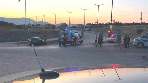 Kütahya Emet'te Trafik Kazası: 4 Yaralı