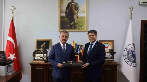 MHP Genel Sekreteri Büyükataman Bilecik'te Temaslarda Bulundu