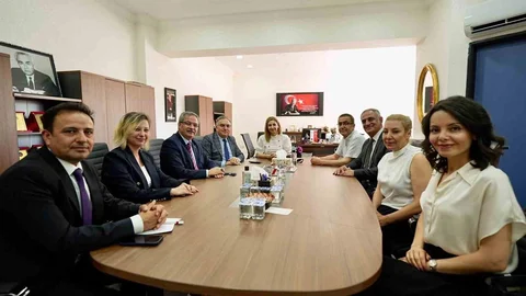Gaziantep Kolej Vakfı'na Ziyaret Gerçekleşti