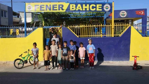 Hatay'da Fenerbahçe Renkleriyle Dolu Yeni Ev