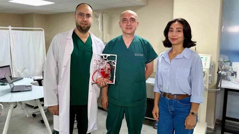 İzmir'de Yerli Yapay Kalp Geliştiriliyor