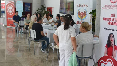 Adana'da Aday Öğrencilere Tanıtım Günleri
