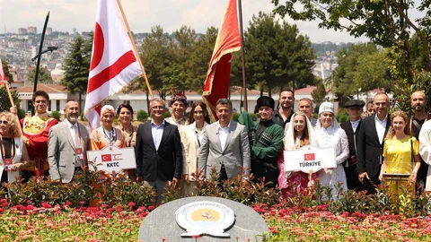 12 Ülkeden Halk Dansları Ekipleri Samsun'da