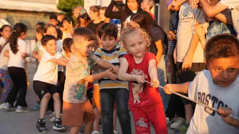 Yıldırım'da Çocuk Şenlikleri Devam Ediyor