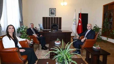 TBMM Başkanı Kurtulmuş'tan DEM Parti'ye Ziyaret