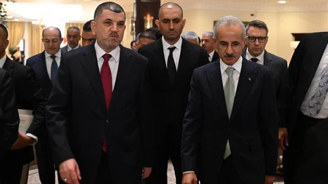 Bağdat'ta Ulaştırma Bakanları Görüştü