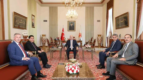TBMM Başkanı Kurtulmuş, Yeni Yol Partisi ile Görüştü