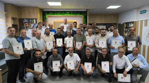 Bolu’da Gönüllü Din Görevlilerine Ödül Verildi