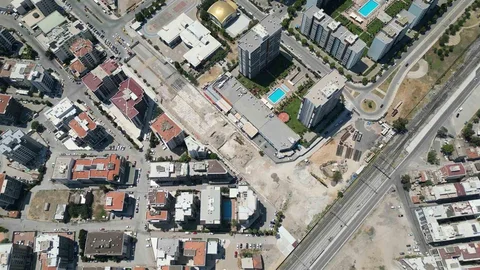 İzmir'de Projeler İlerlemiyor