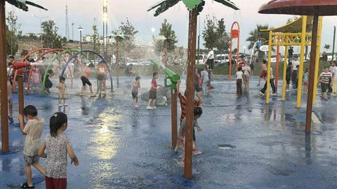 Adıyaman'da Su Oyun Parkları Yoğun İlgi Görüyor