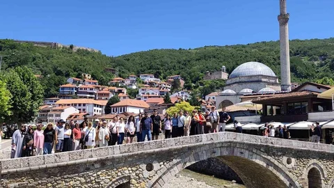 Adana'da Eğitim-Bir-Sen Balkan Turu Tamamlandı