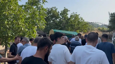 Esenyurt'ta Genç Düşerek Hayatını Kaybetti