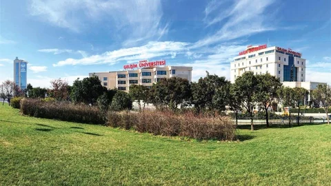İstanbul'da Üniversite Adaylarına Destek