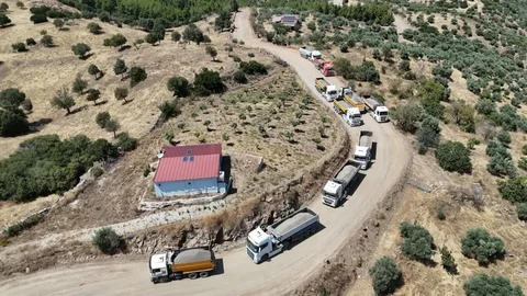 Yenipazar'da Yol Genişletme Çalışmaları Devam Ediyor