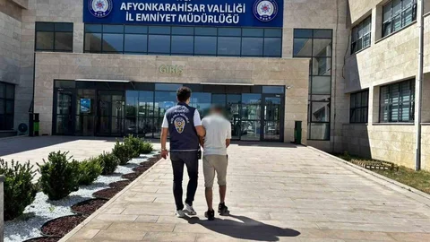 Afyonkarahisar'da Dolandırıcılık Şüphelisi Yakalandı