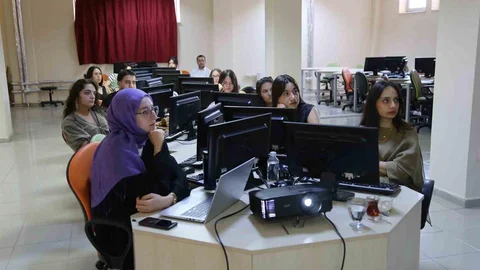 Balıkesir'de Gençler İçin Eğitim Projesi