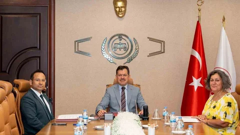 İzmir'de Kadın ve Çocuklar İçin Protokol İmzalandı