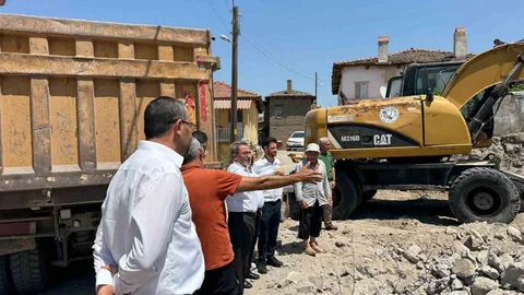 Balıkesir Sındırgı'da Camiler Yeniden İnşa Ediliyor