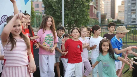 Bursa'da Mahalle Şenlikleri Coşkuyla Gerçekleşti