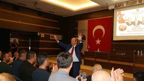 Kıbrıs’ta İki Devletli Çözüm Vurgusu