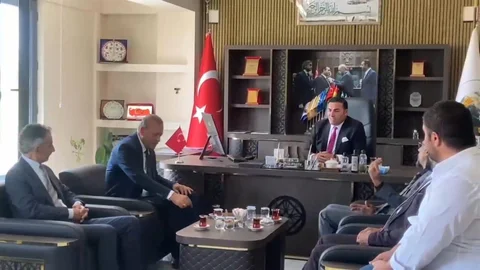 Eren Üniversitesi Rektörü Aydınlar'da Buluştu