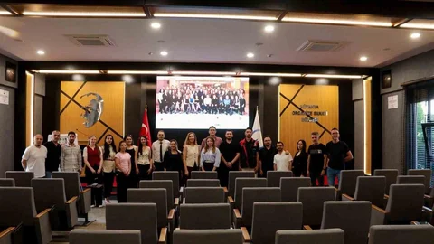 Kütahya'da Beden Dili Eğitimi Düzenlendi