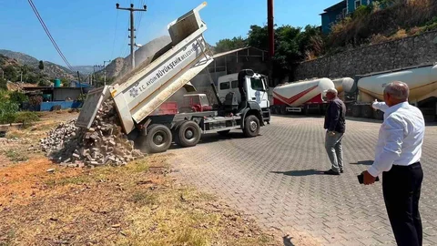 Sultanhisar'da Altyapı Çalışmaları Devam Ediyor