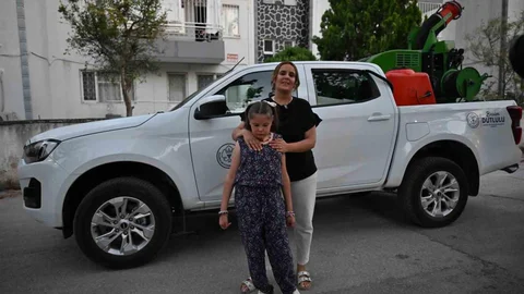Manisa'da İlaçlama Aracı Heyecanı
