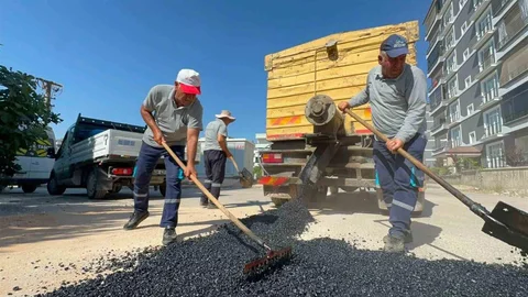 Adıyaman'da Üstyapı Çalışmaları Devam Ediyor
