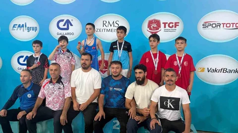 Eskişehirli Ahmet Efe Aykol Türkiye 5'incisi oldu