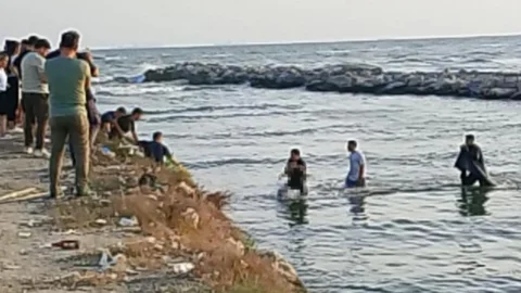 Mersin’de Yürek Yakan Acı: Denize Giren 7 Yaşındaki Çocuk Dalgalara Yenik Düştü!