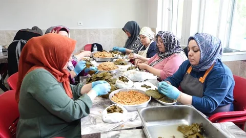 Erbaa'da Yaprak Festivali'nde Rekor Denemesi
