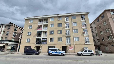 Eskişehir'de Adamın Cesedi Bulundu