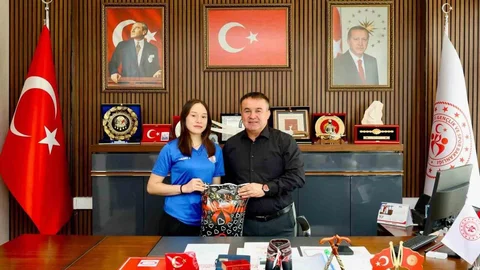 Bilecik'ten Türkiye Üçüncüsü Halterci